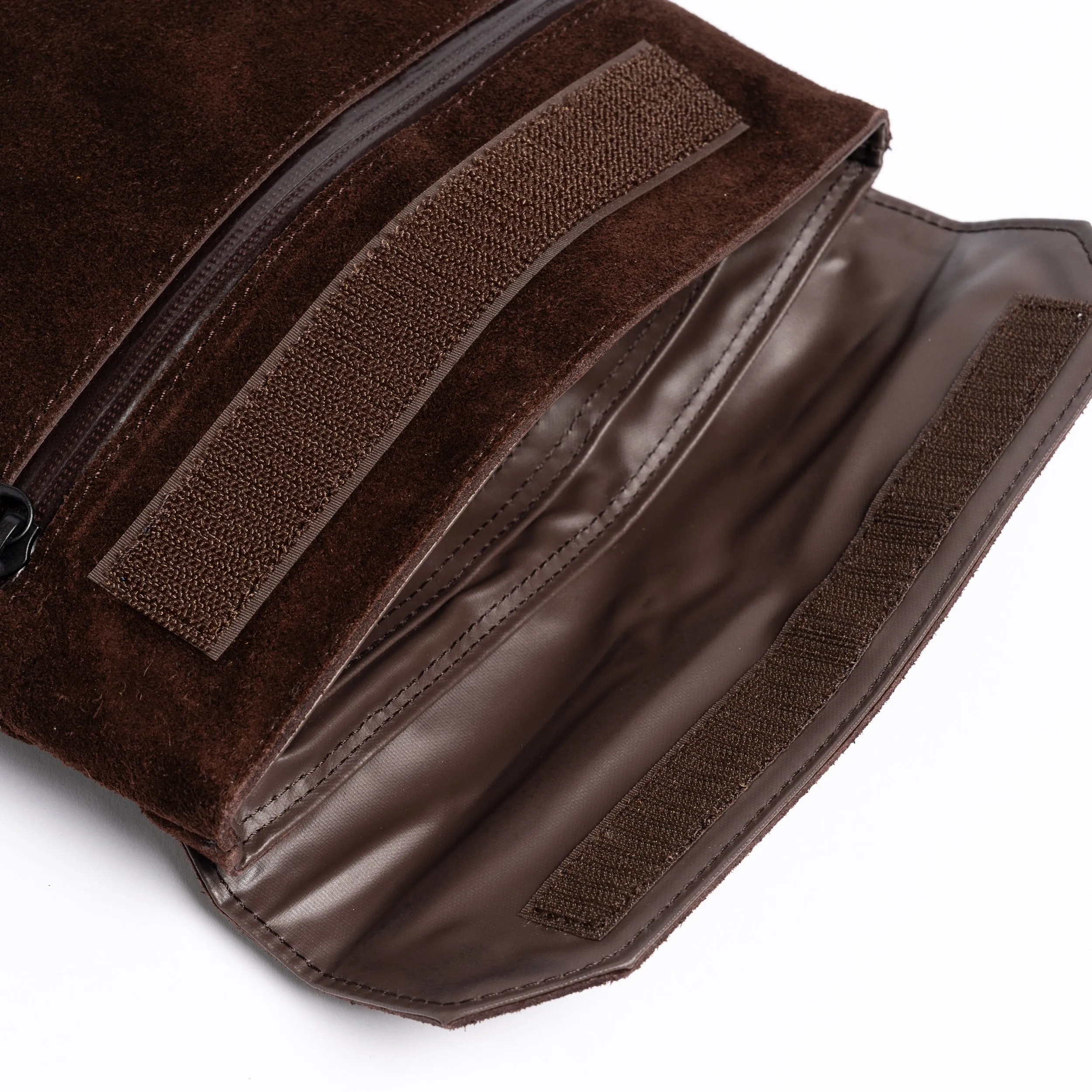 Waterproof Suede Sacoche Choco 091750-23